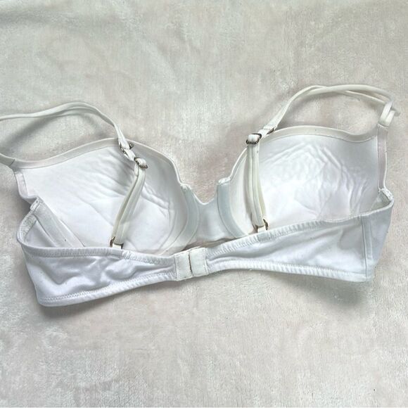 Victoria’s Secret Very Sexy Bra - Picture 2 of 5